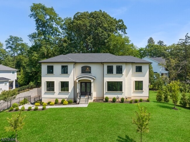 property at 20 Woodfern Rd