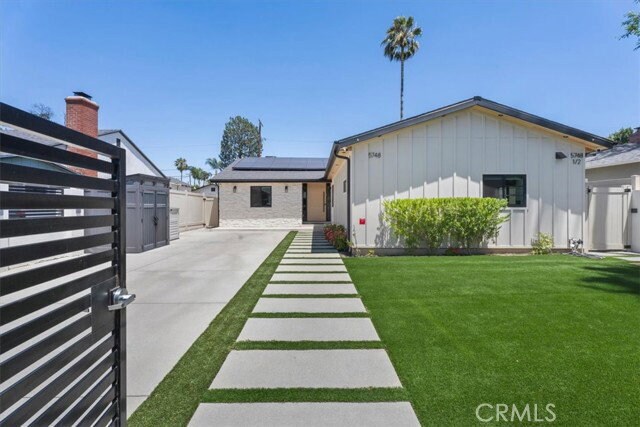 property at 5748 Vesper Ave
