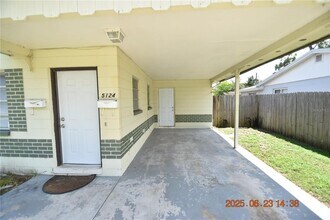 5124 18th Ave N in St. Petersburg, FL - Building Photo - Building Photo