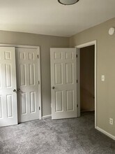 6123 Dane Dr in Dallas, NC - Building Photo - Building Photo
