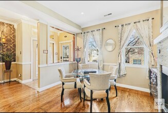 708 N Rockwell St, Unit Penthouse in Chicago, IL - Building Photo - Building Photo