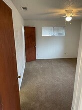 1384 Pierce Dr in Clovis, CA - Building Photo - Building Photo