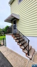 648 Milton Ave in Lyndhurst, NJ - Building Photo - Building Photo