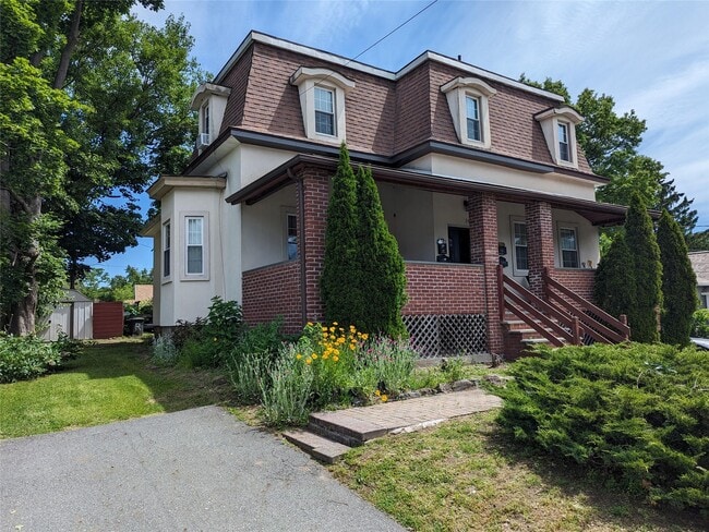property at 24 Fowler St