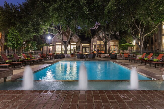 GREENBRIAR PARK photo'