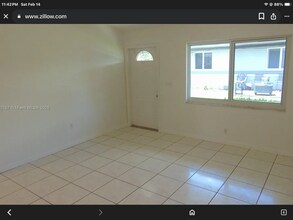 6622 SW 48th St in Davie, FL - Building Photo - Building Photo