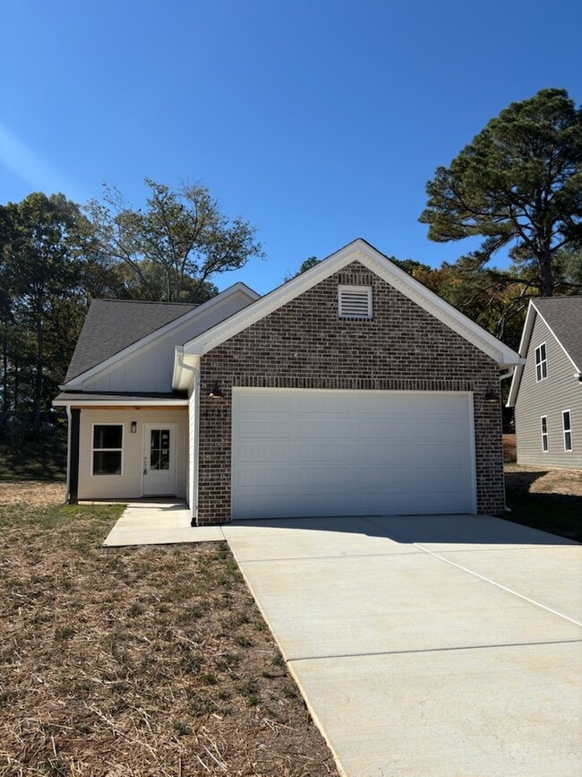 property at 4727 Heiskell Dr