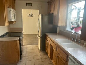 41740 50th St W in Quartz Hill, CA - Building Photo - Building Photo