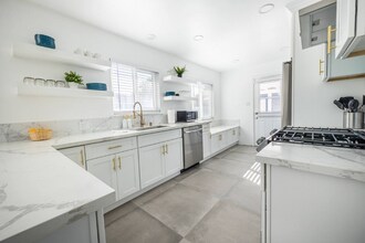 3538 Roslyn St in Riverside, CA - Building Photo - Building Photo