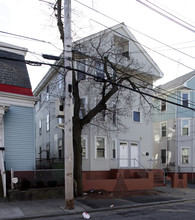 68 Corinth St in Providence, RI - Building Photo - Building Photo