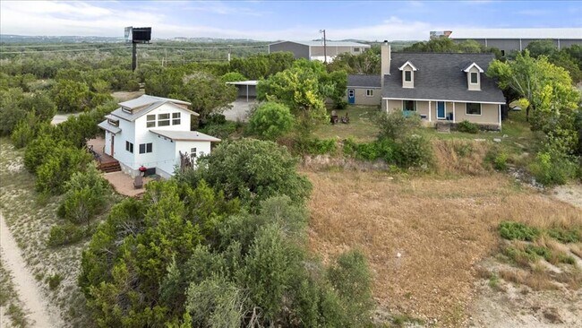 30309 RR None in Dripping Springs, TX - Building Photo - Building Photo