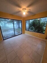1917 SE Burgundy Ln in Port St. Lucie, FL - Building Photo - Building Photo