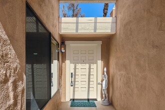 272 Avenida del Sol in Palm Desert, CA - Foto de edificio - Building Photo