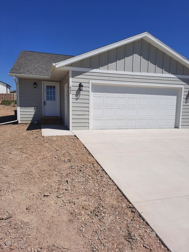 property at 602 Diamond Ridge Blvd