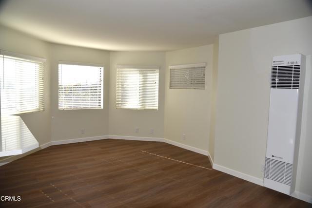 1521 Vista Del Mar Dr in Ventura, CA - Building Photo - Building Photo