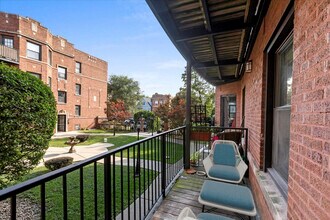 4016 N Central Park Ave, Unit 3w in Chicago, IL - Building Photo - Building Photo