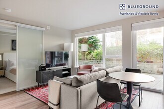 2690 152nd Ave NE in Redmond, WA - Building Photo - Building Photo