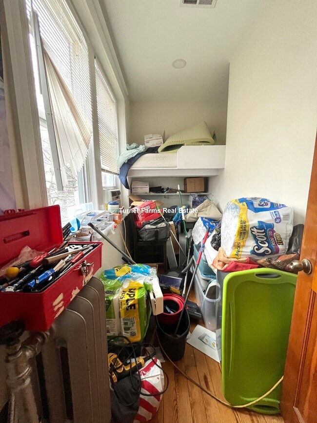 16 Copenger St, Unit 2 in Boston, MA - Building Photo - Building Photo