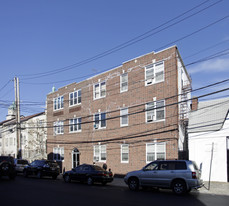 29 Poplar St Apartments