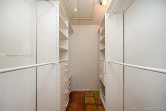 4630 NW 102nd Ave in Doral, FL - Building Photo - Building Photo