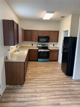 719 Decker Dr in Hutto, TX - Building Photo - Building Photo