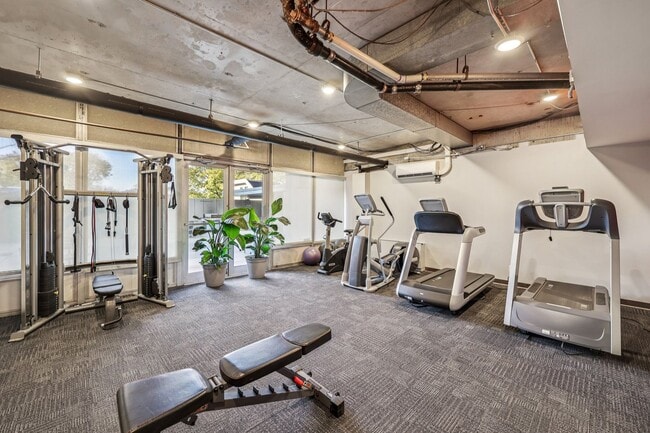 Thornton Place Apartments in Minneapolis, MN - Foto de edificio - Interior Photo