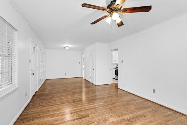 property at 1510 N San Jacinto St