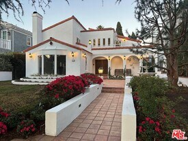 459 21st Pl in Santa Monica, CA - Building Photo