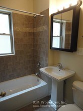 1916 W Winona St-Unit -1930-1 in Chicago, IL - Foto de edificio - Building Photo