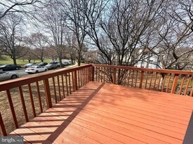 898 Bayridge Dr in Gaithersburg, MD - Building Photo