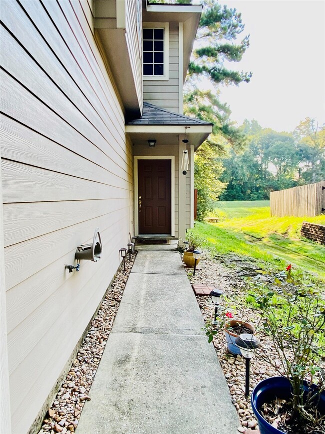 property at 23 Summer Haze Cir