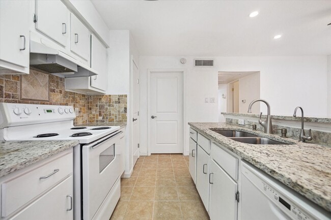 property at 5807 Beverly Hill St