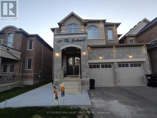 20 Tay Blvd in Bradford West Gwillimbury, ON - Building Photo - Building Photo