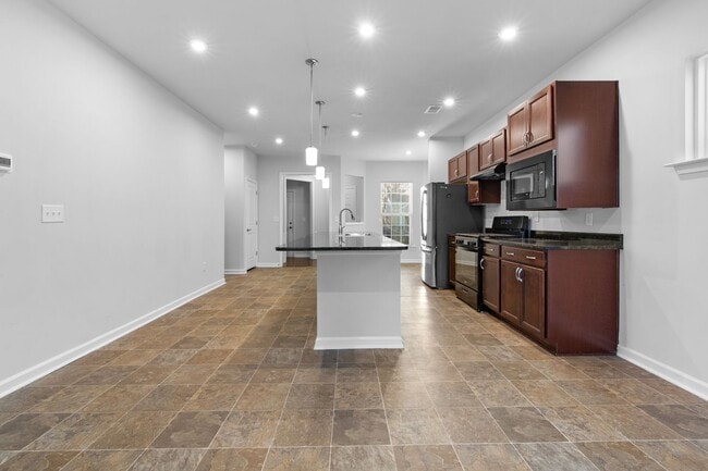 123 Alcovy Ct in Griffin, GA - Building Photo - Building Photo