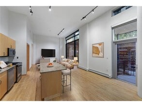 1120 S 2nd St in Minneapolis, MN - Building Photo - Building Photo