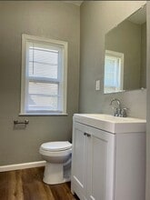 1021 Hudson Rd in St. Paul, MN - Foto de edificio - Building Photo