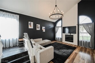 1640 Crystal Shadows Cir in Las Vegas, NV - Building Photo - Building Photo