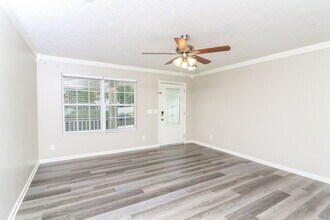 140 Nacoochee Way in Canton, GA - Building Photo - Building Photo