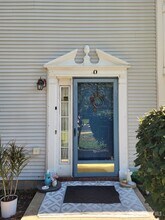 2 Jade Ct in Franklin Township, NJ - Building Photo - Building Photo
