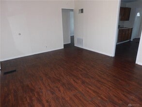 906 Catherine St in Springfield, OH - Building Photo - Building Photo