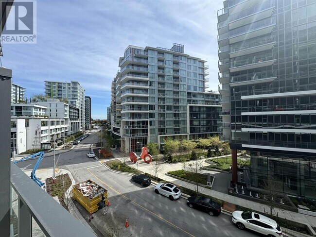 8671-8671 Hazelbridge Wy in Richmond, BC - Building Photo - Building Photo
