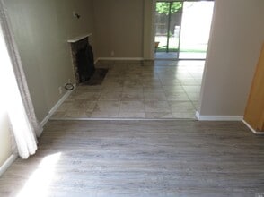 1255 Whitehall Way in Vacaville, CA - Building Photo - Building Photo