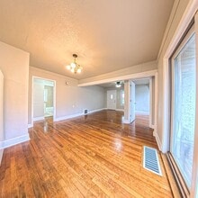 3924 2nd Ave in Des Moines, IA - Building Photo - Building Photo