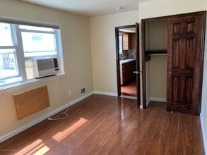 459 Klondike Ave in Staten Island, NY - Building Photo - Building Photo