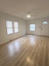 126 Central Ave in Swannanoa, NC - Building Photo - Building Photo