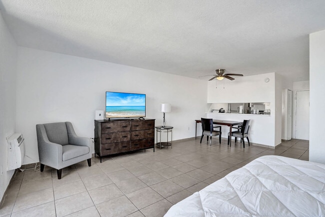 777 NW 155th Ln, Unit SI ID1504059P in Miami, FL - Foto de edificio - Building Photo