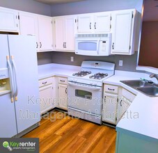 2179 Sandell Trail SW in Marietta, GA - Building Photo - Building Photo
