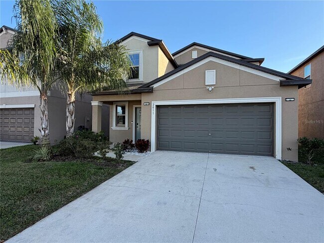 2011 Sea Salt Ct in Ruskin, FL - Building Photo - Building Photo