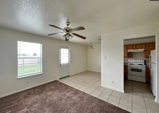 1401 Chips Dr in Killeen, TX - Building Photo - Building Photo