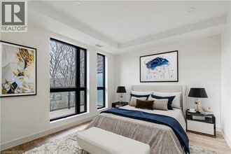 4390 Hillview Dr in Beamsville, ON - Building Photo - Building Photo